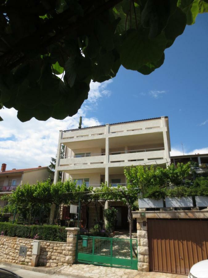 Apartment Petrinic V Pula Exterior foto