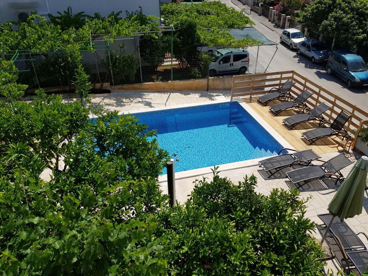 Apartment Petrinic V Pula Exterior foto