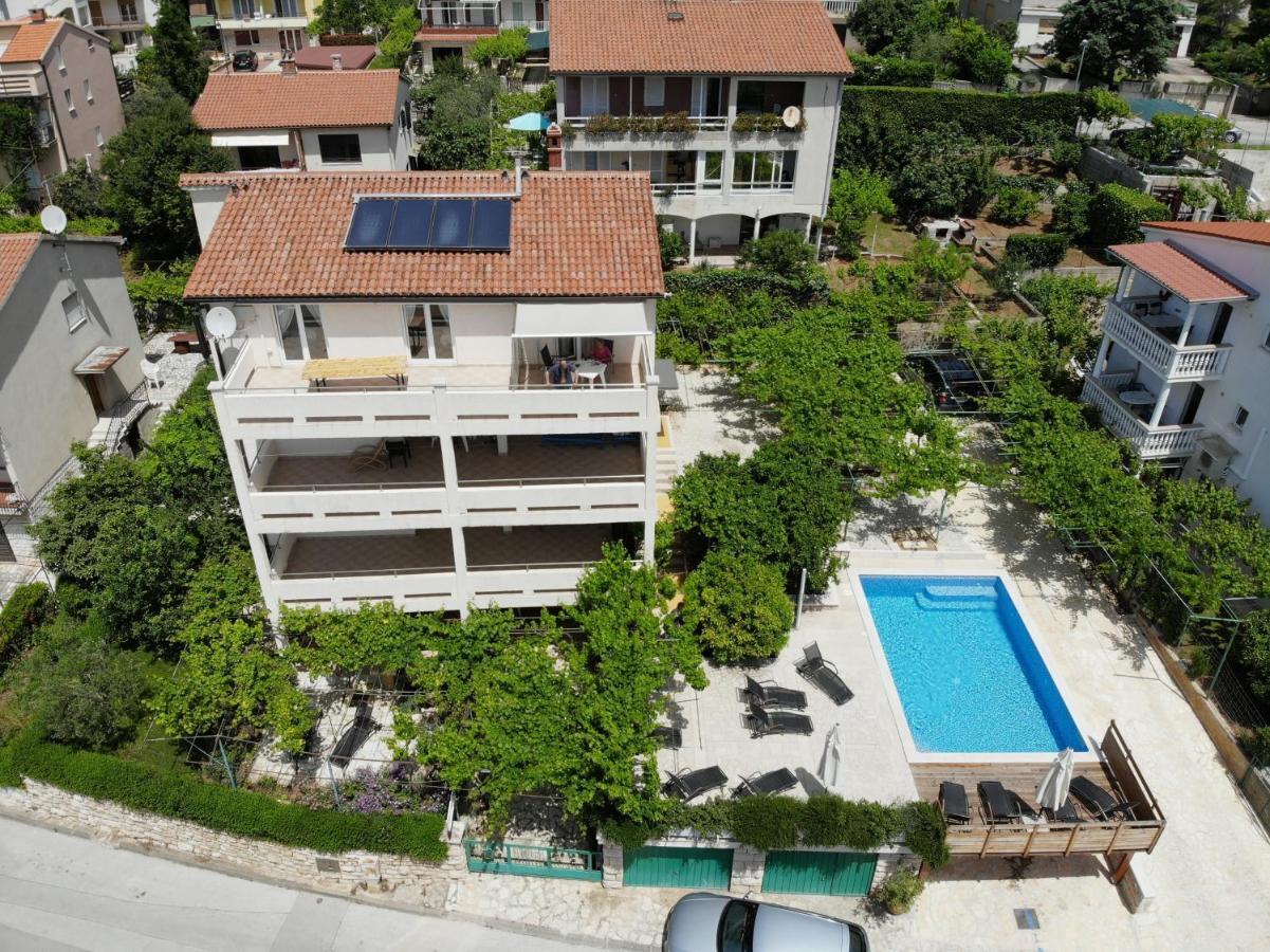 Apartment Petrinic V Pula Exterior foto